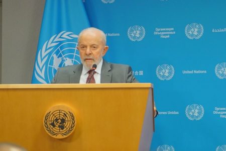 Imagem colorida de Lula na ONU - Metrópoles