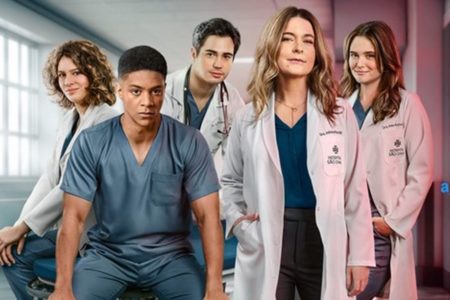 Foto colorida do elenco de Sutura - Metrópoles