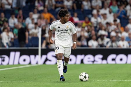 Foto colorida de Endrick, do Real Madrid - Metrópoles