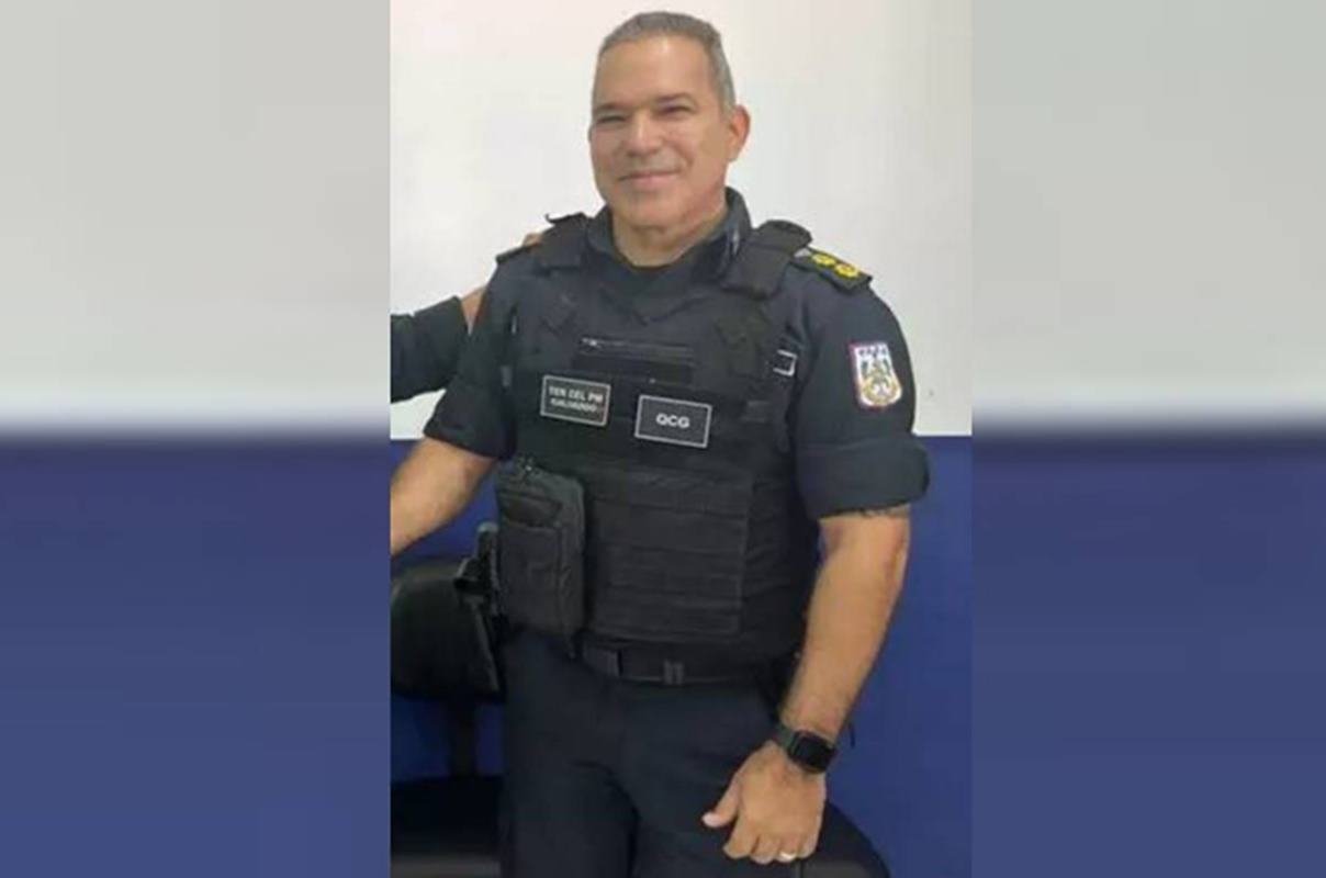policial militar fardado