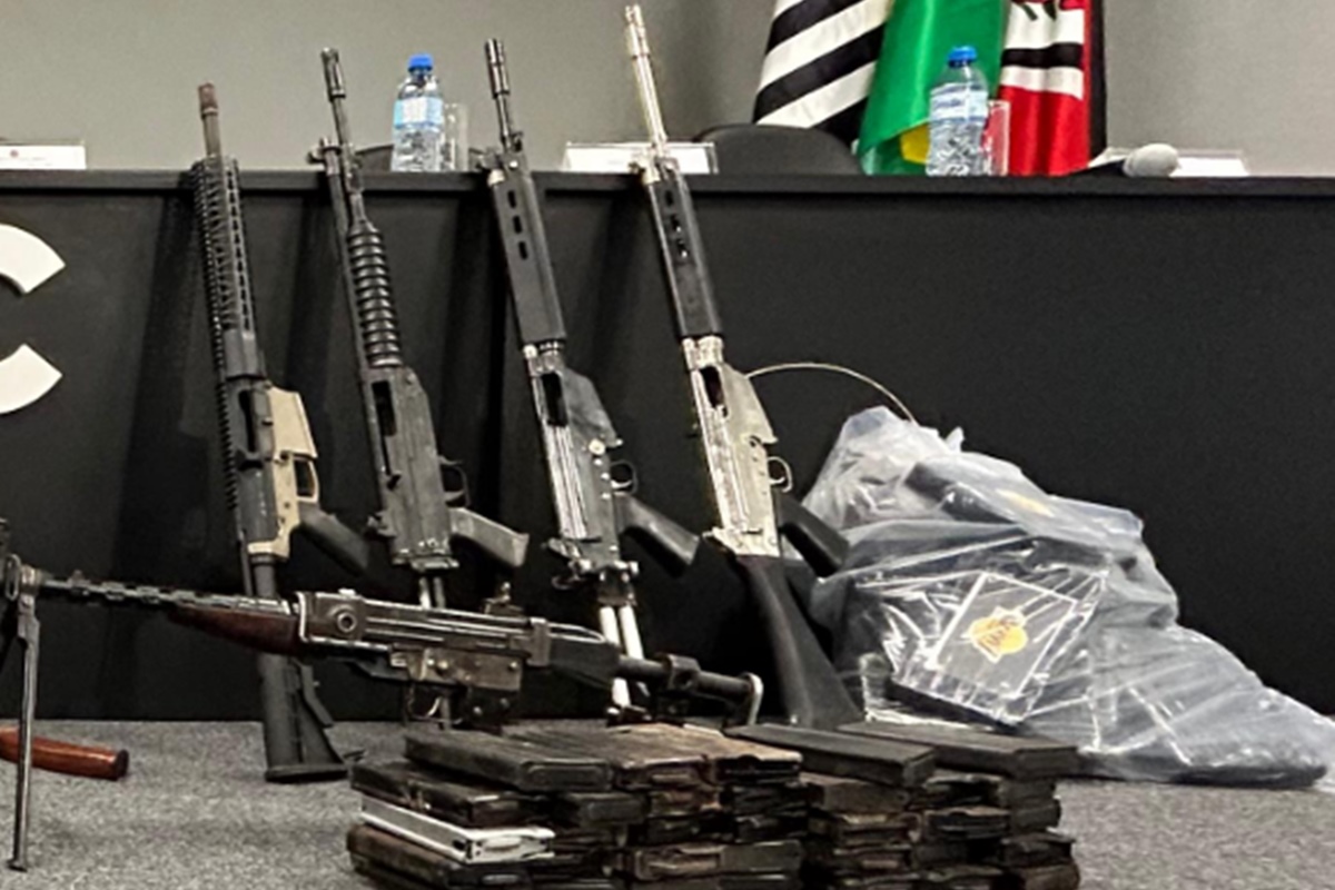 PCC desviou fuzis do exército boliviano para atacar carros-fortes