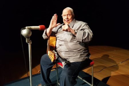 Foto colorida de Ary Toledo - Metrópoles