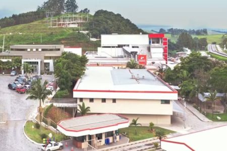 Imagem colorida da empresa Rivelli Alimentos - Metrópoles