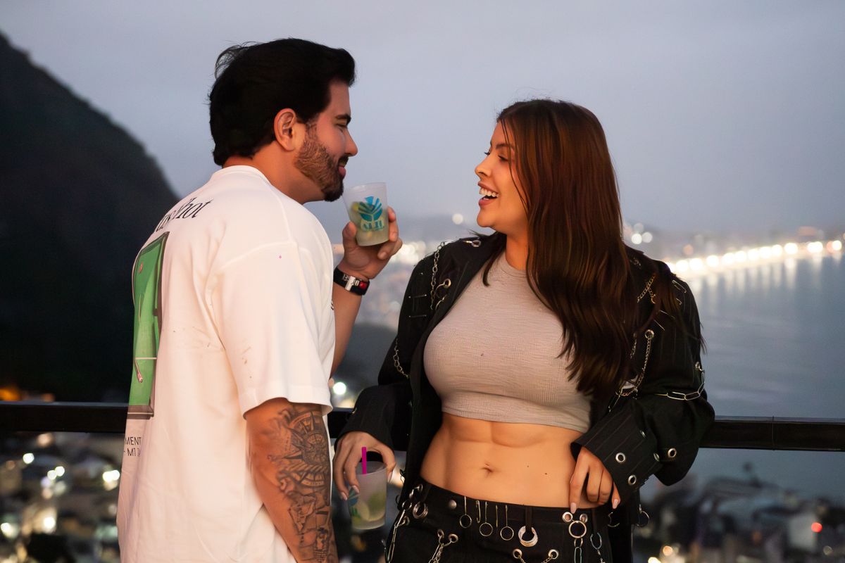 Foto colorida de Jaquelline e Alfredo - Metrópoles