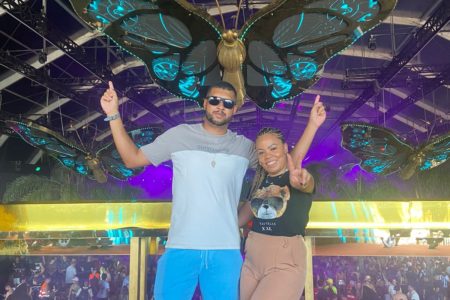 Casal na Tomorrowland - Metrópoles