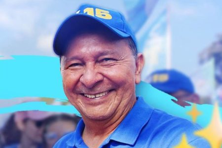 Imagem colorida do candidato José Maria Tapajós