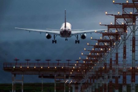 Voos entre GRU e Argentina foram cancelados após sindicato que representa os trabalhadores da Intercargo declararem greve total - Metrópoles