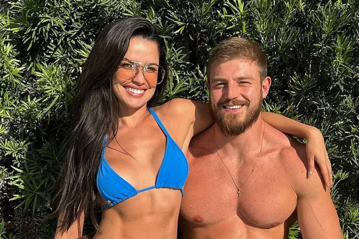 Juliette e Kaique Cerveny celebraram um ano de namoro no domingo (27/10)