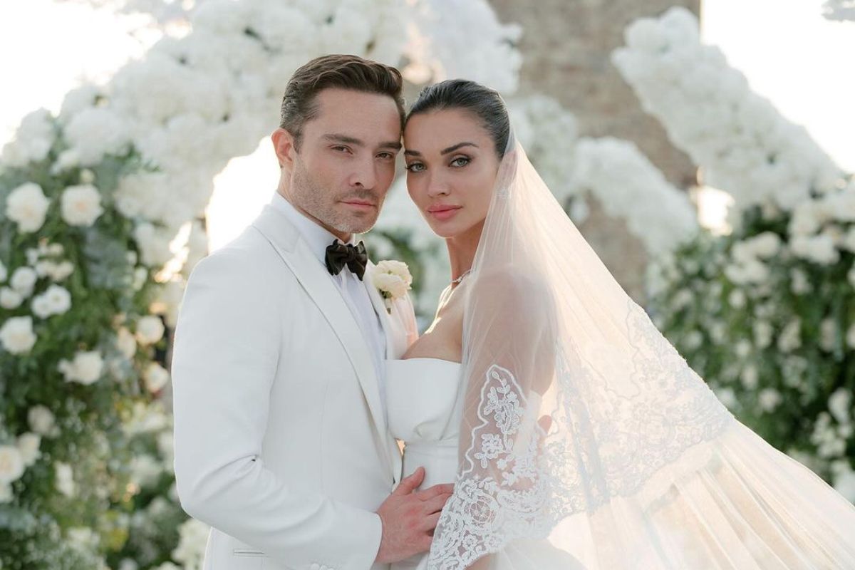 Ed Westwick e Amy Jackson