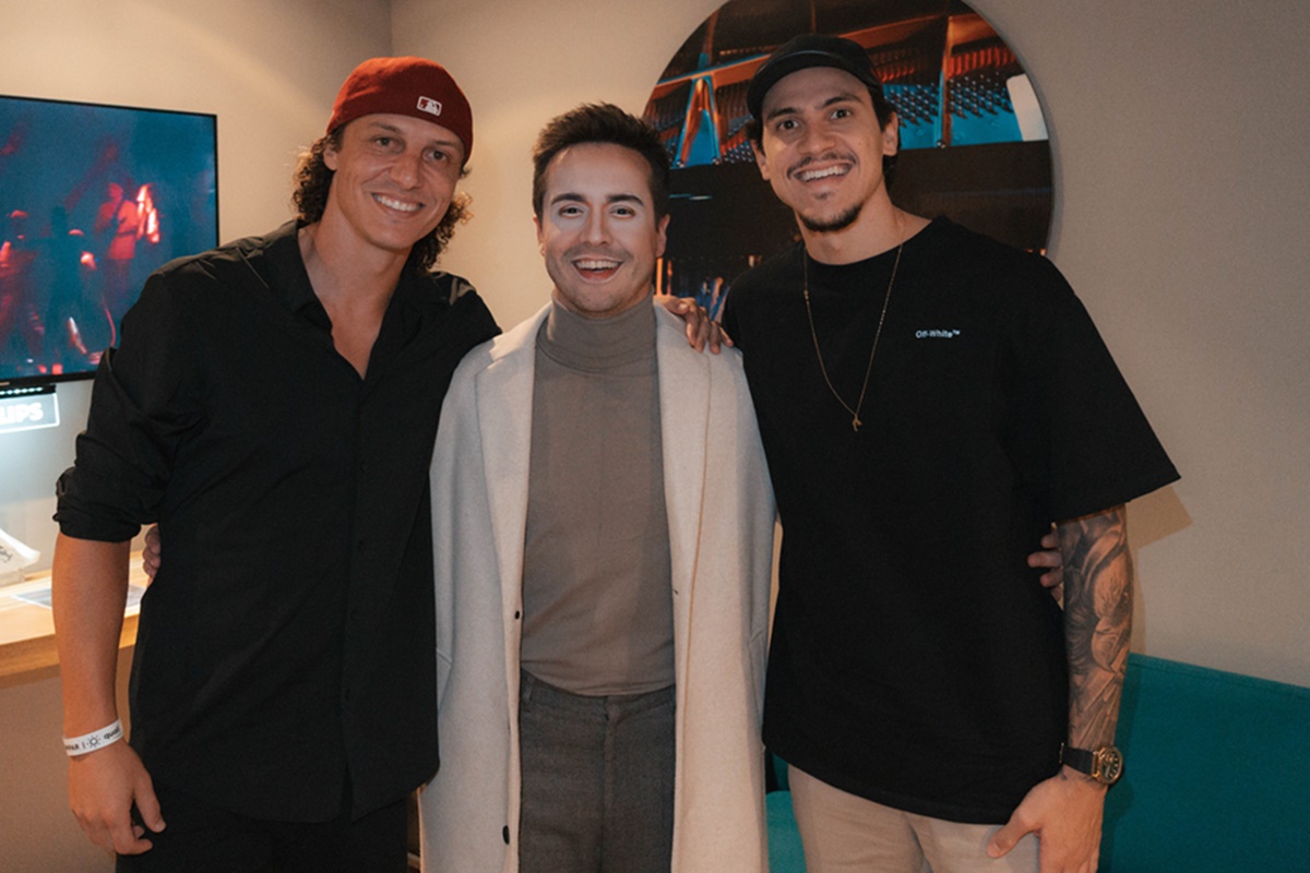 David Luiz e Pedro Guilherme estiveram no evento Seja Luz - Metrópoles