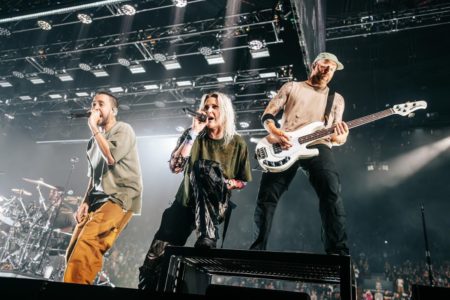 Show do Linkin Park, Supercopa Desimpedidos, festival gratuito, exposição no centro e peça de teatro fazem parte da agenda do fim de semana - Metrópoles