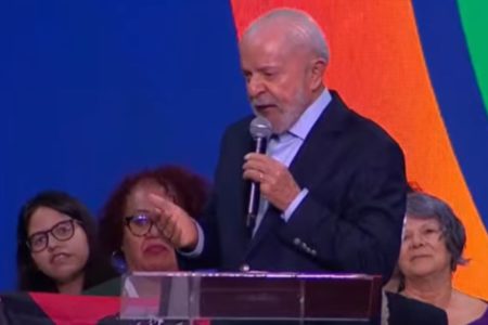 Imagem colorida de Lula - Metrópoles