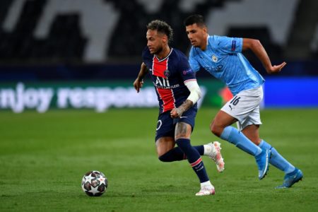 Foto colorida de Neymar e Rodri - Metrópoles