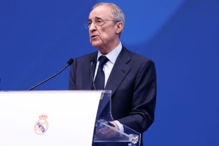 Foto colorida de Florentino Pérez, presidente do Real Madrid - Metrópoles