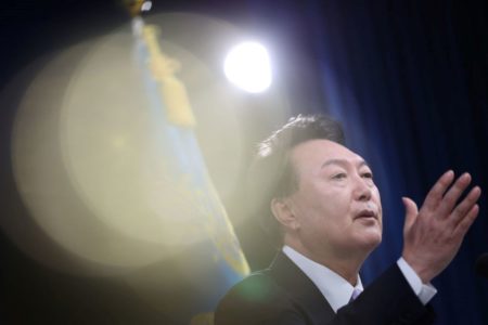 Imagem colorida de presidente da Coreia do Sul - Metrópoles