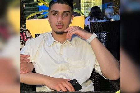 Foto de Idris Qayyum que morreu após comer sobremesa com amendoim em hotel