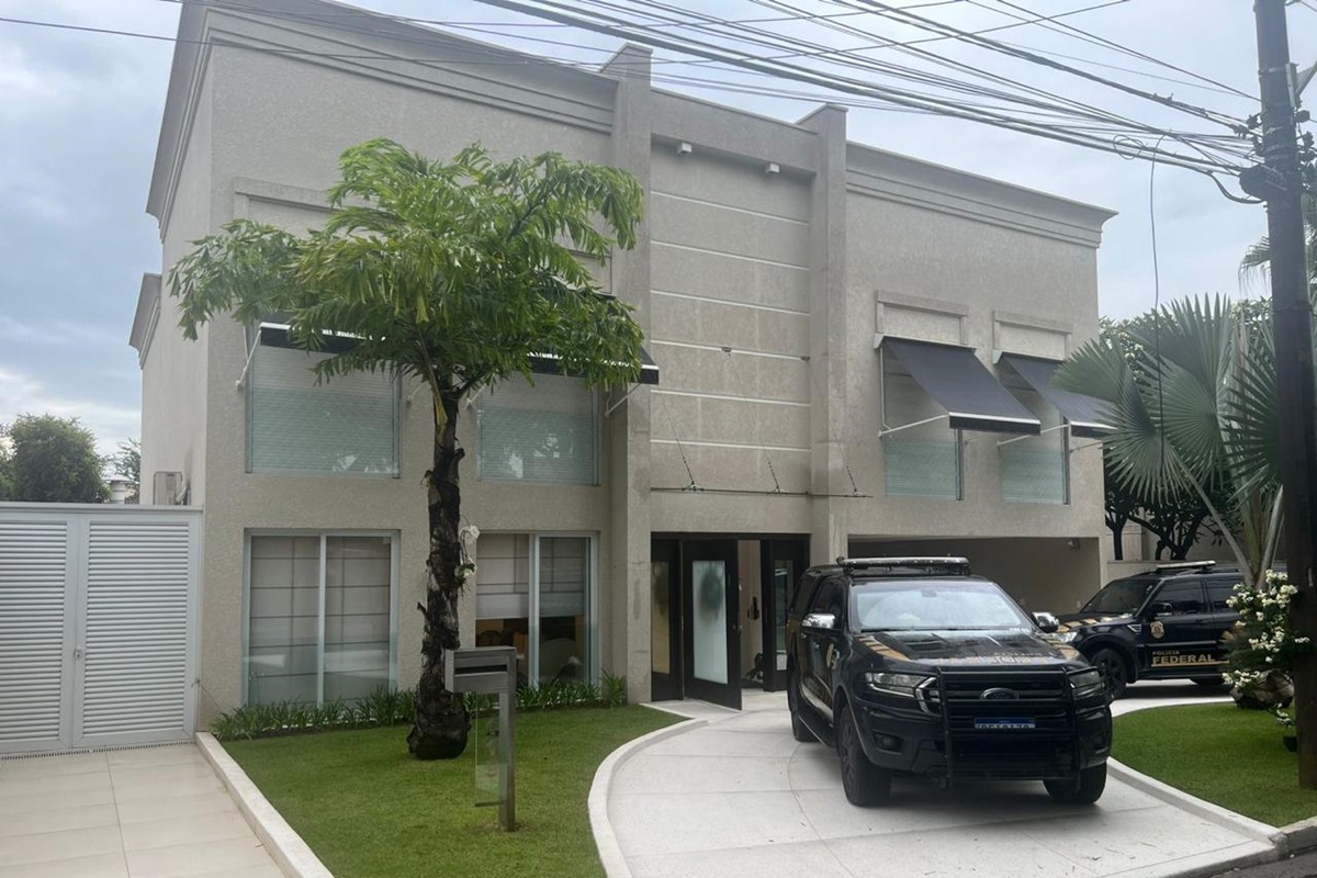 Mafiosos italianos e integrantes do PCC são alvo de megaoperação da PF