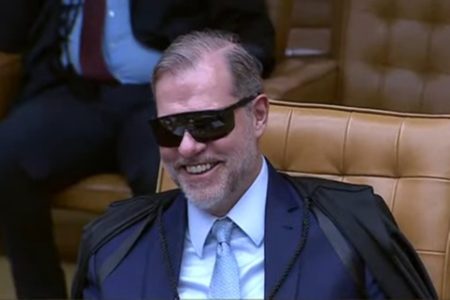 Imagem colorida do ministro Dias Toffoli, no STF