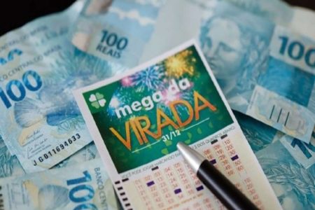 Imagem colorida de mega da virada R$ 600 MILHÕES - Metrópoles