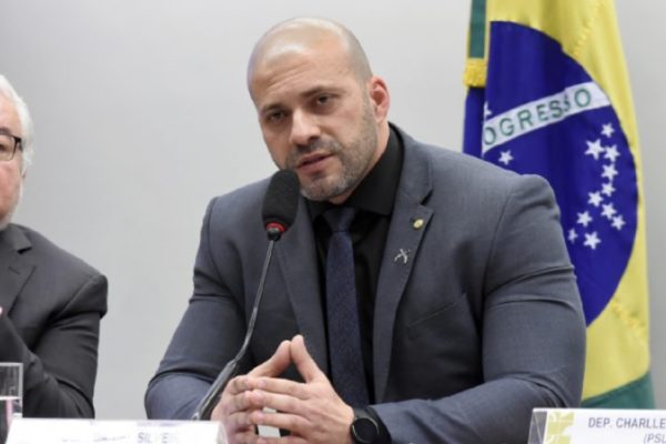 imagem colorida de Daniel Silveira