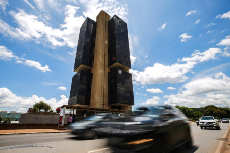 Fachada do edifício sede do Banco Central do Brasil, em Brasília Metrópoles