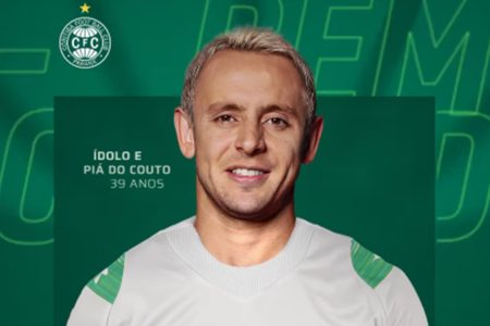 Foto colorida de Rafinha, do Coritiba - Metrópoles
