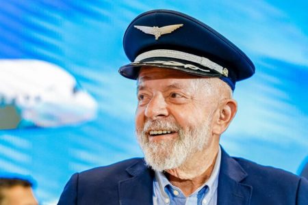 Lula - viagens - avião