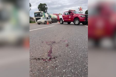 O Corpo de Bombeiros Militar do Distrito Federal (CBMDF) atendeu, na manhã desta terça-feira (31/12), uma ocorrência de uma mulher atropelada na Estrada Parque Núcleo Bandeirante (EPNB), próximo à UPA, no sentido Núcleo Bandeirante.