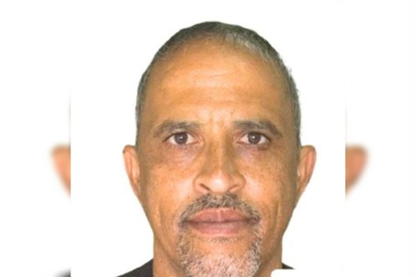 Retrato de André Luiz Dias Maia, 47 anos, indivíduo acusado de estuprar uma adolescente de 13 anos