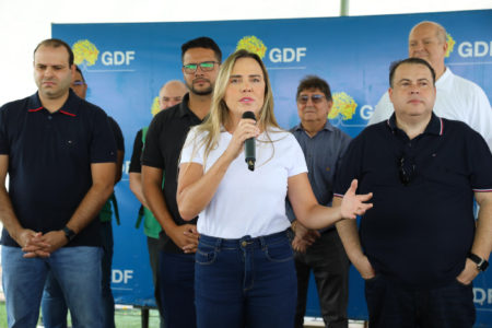 Novo campo sintético é inaugurado no Recanto das Emas