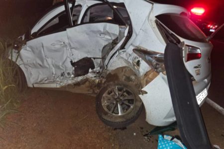 Uma mulher morreu e três pessoas ficaram feridas em um acidente na GO-118, em Planaltina de Goiás, Entorno do DF, na noite desse sábado (11/1). A colisão foi registrada no km 01 da rodovia, por volta das 20h30.