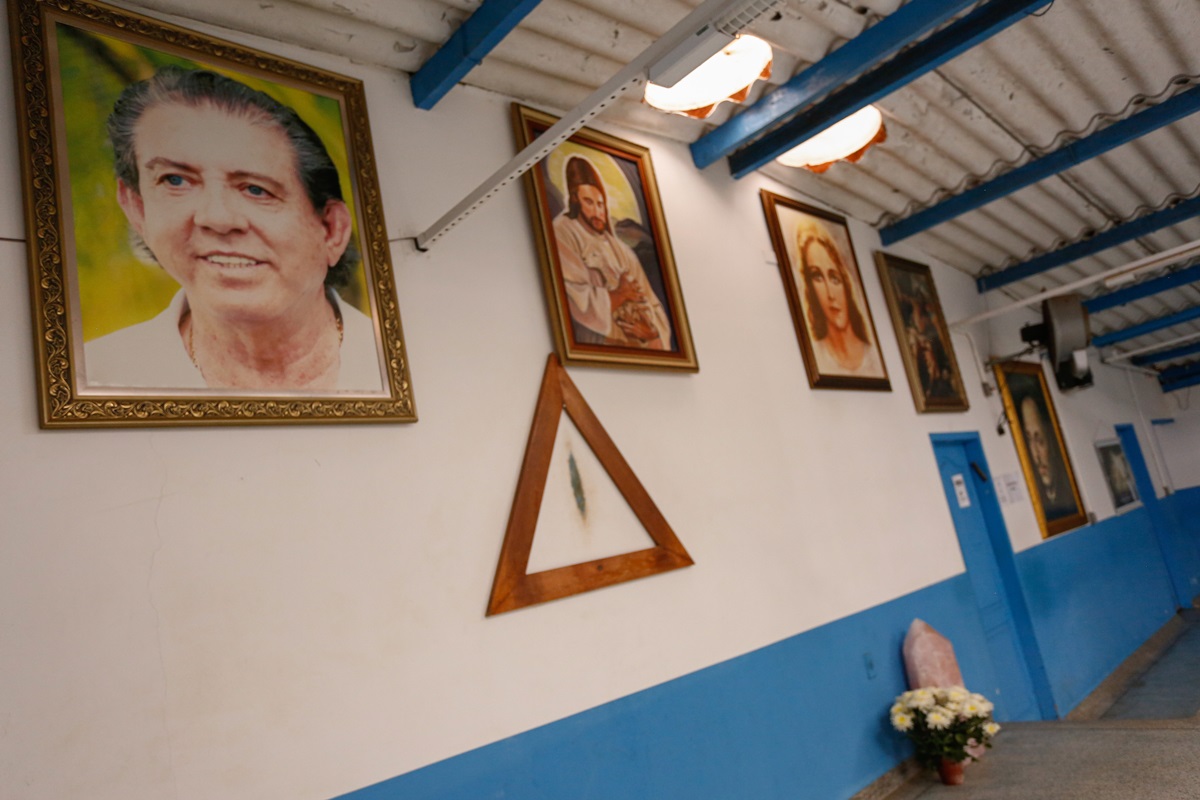 Foto colorida do centro espírita de João de Deus - Metrópoles