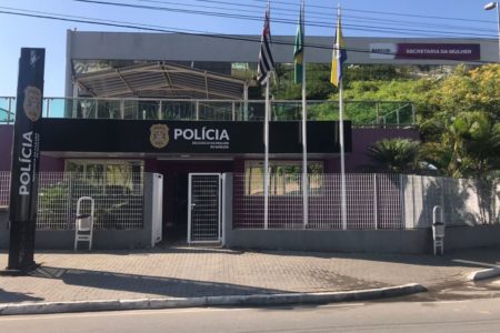 A Cremesp está investigando o caso. O médico ginecologista foi preso em flagrante após a denúncia de uma paciente - Metrópoles