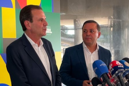 Prefeito do Rio de Janeiro, Eduardo Paes, e o prefeito de Niterói, Rodrigo Neves