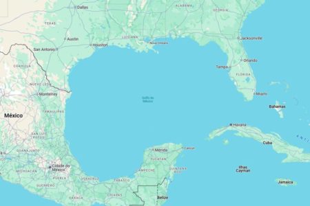 Imagem colorida do Golfo do México