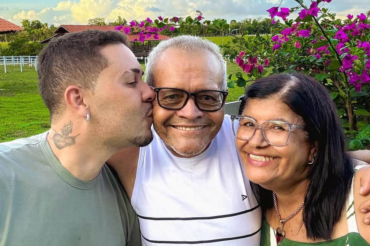 Carlinhos Maia atualizou o quadro de saúde do pai, Virgílio