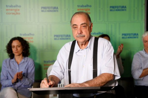 Imagem colorida de prefeito Fuad Noman - Metrópoles