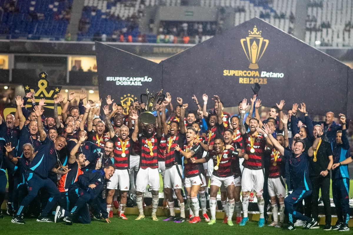 Imagem colorida de Flamengo campeão da Supercopa Rei de 2025 - Metrópoles
