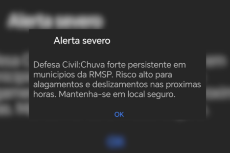 Imagens coloridas mostram mensagem de alerta severo para tempestades, disparado por autoridades da Defesa Civil de SP