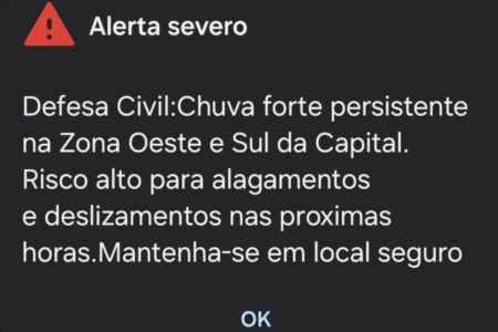 Imagens coloridas mostram mensagem de alerta severo para tempestades, disparado por autoridades da Defesa Civil de SP