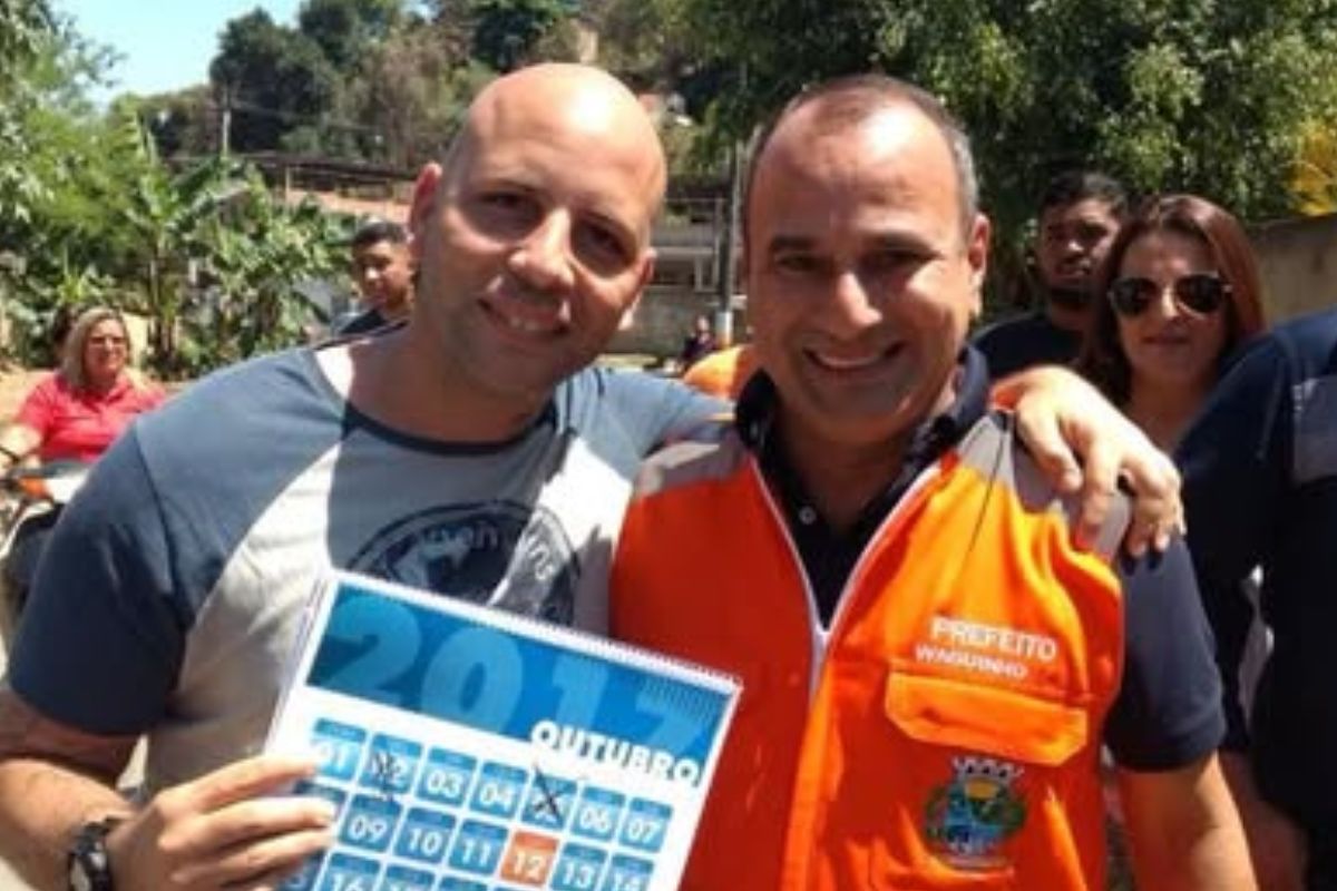 Oruam Clayton Batinga ao lado do prefeito Waguinho
