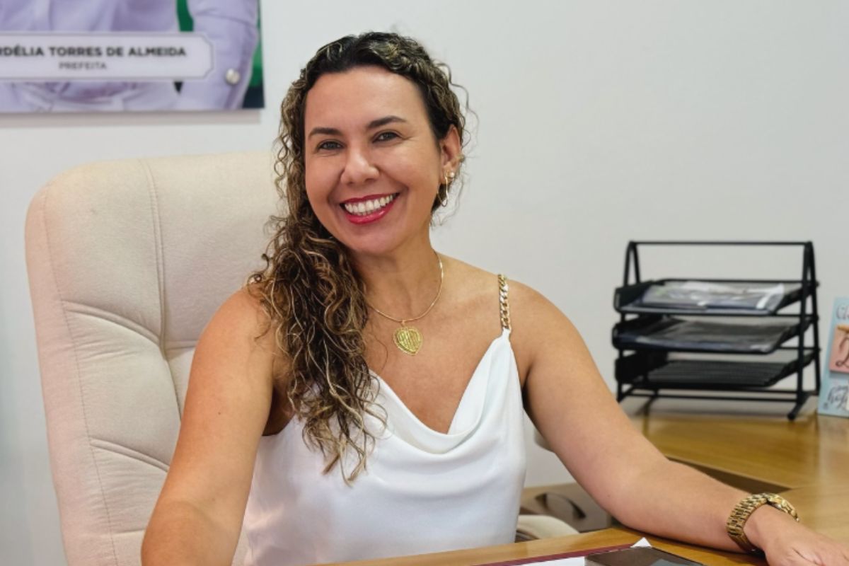 A ex-prefeita de Eunapolis Cordelia Torres (União)