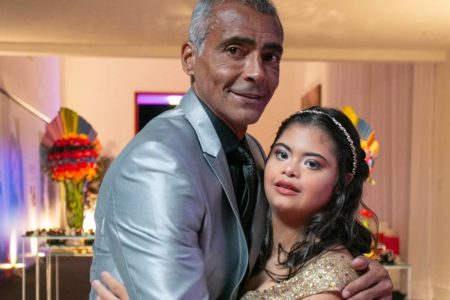 Foto colorida de Romário Farias e Ivy Farias - Metrópoles