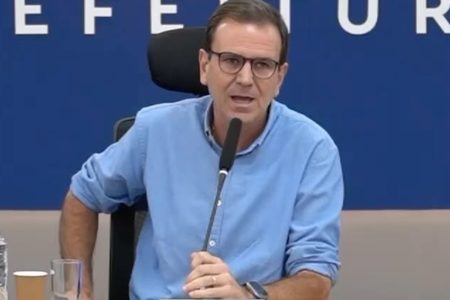 Eduardo Paes anuncia ajuda para escolas de samba afetadas por incêndio - Metrópoles