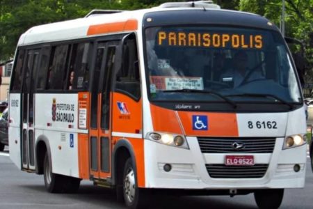 Ônibus que anda em Paraisópolis - Metrópoles
