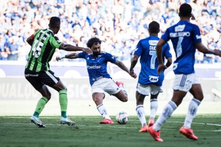 Imagem colorida de Cruzeiro x América-MG - Metrópoles