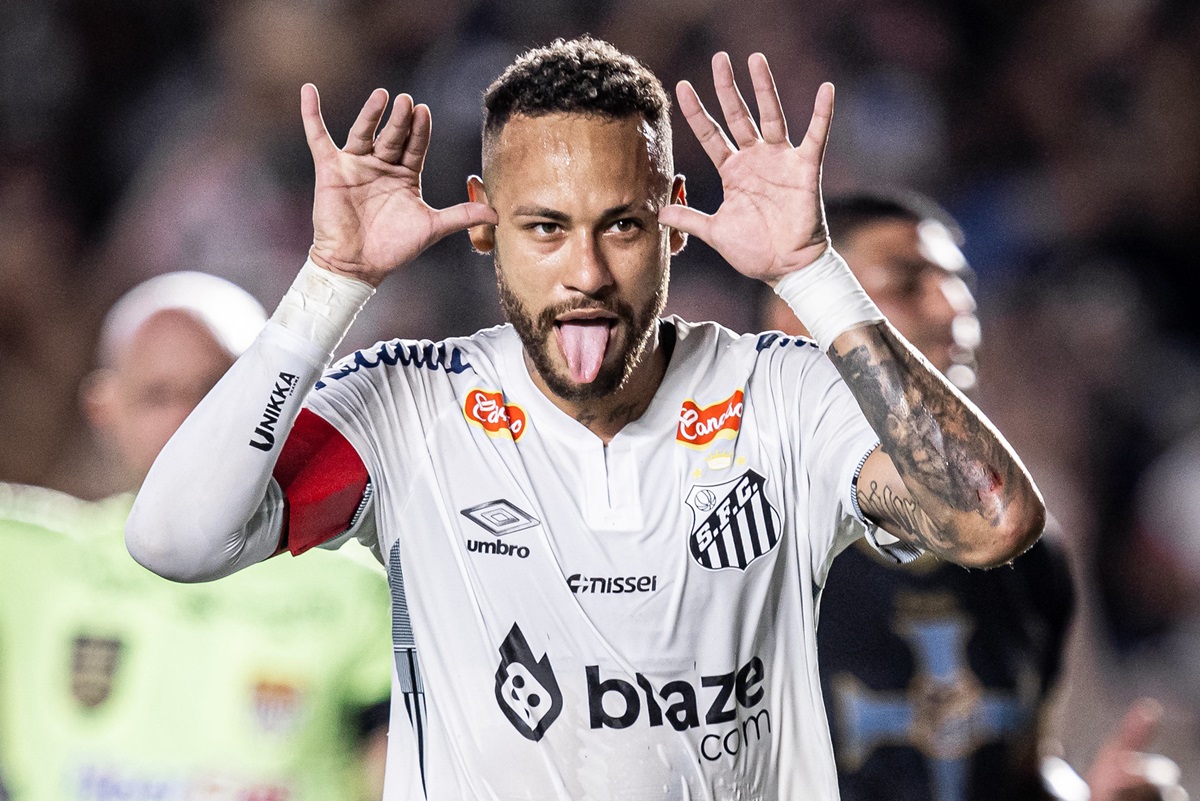 Foto colorida de Neymar - Metrópoles