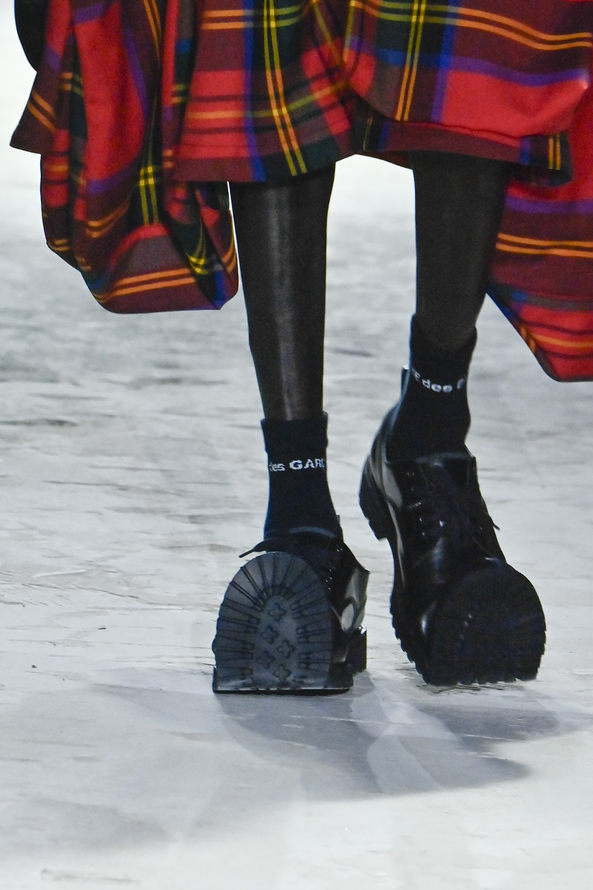 moda punk contracultura comme des garçons - metrópoles
