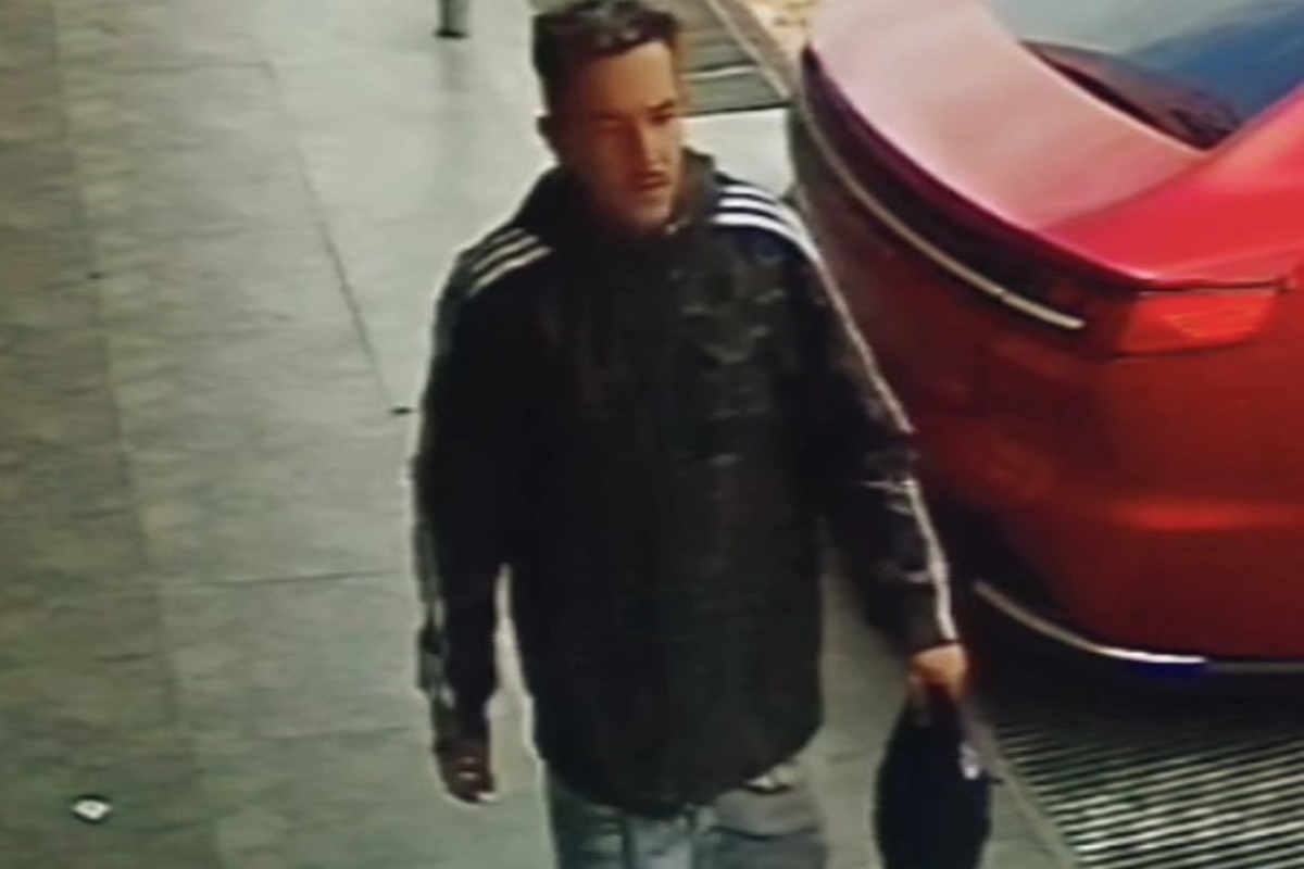 Ajude a identificar comparsa que furtou carro de aluno em academia