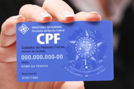 Imagem colorida, Após 16 anos de fraude, Justiça autoriza troca de CPF de morador de MG - Metrópoles